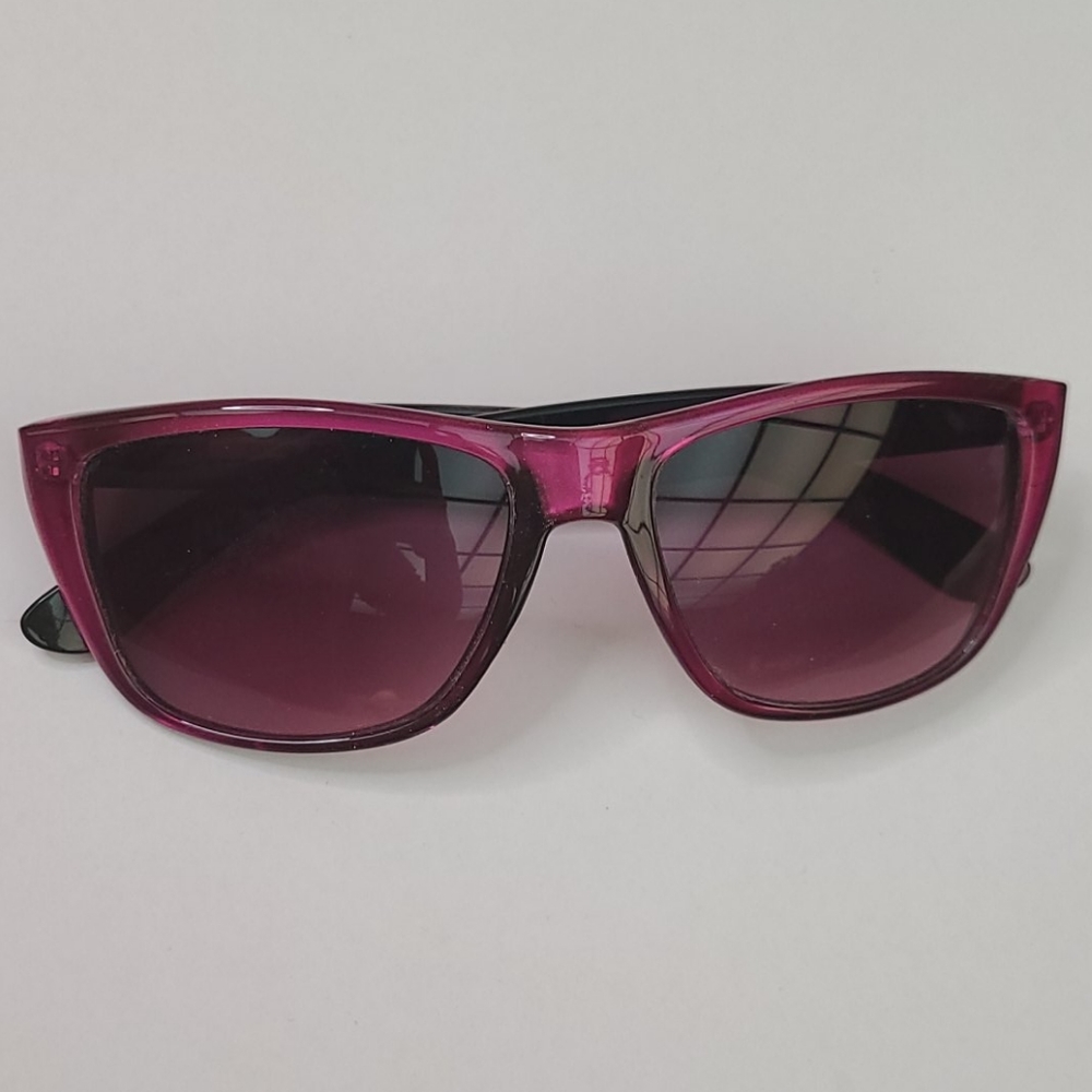 Foster Grant Sunglasses